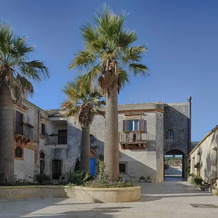 Borgo Del Carato Solarino