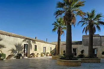Borgo Del Carato 3*