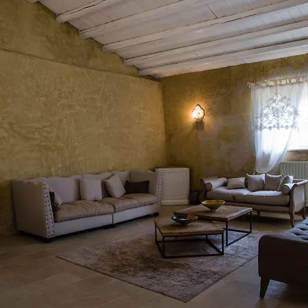 Borgo Del Carato 3* Solarino