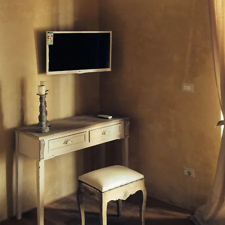 Borgo Del Carato Solarino